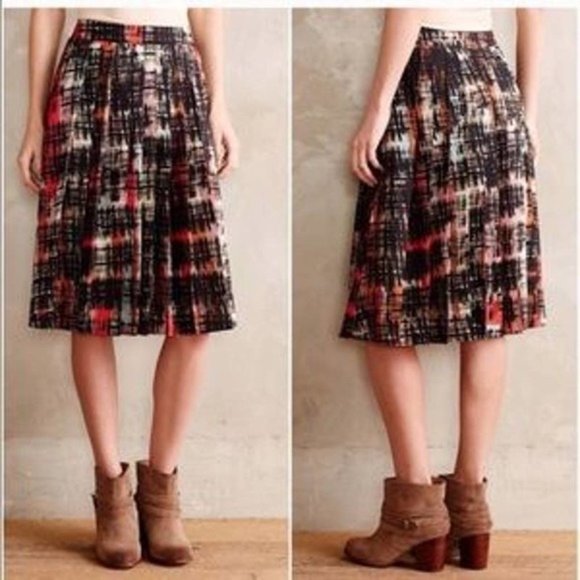Anthropologie Dresses & Skirts - Anthropologie  Fynn and Rose Abstract Print Pleated Skirt